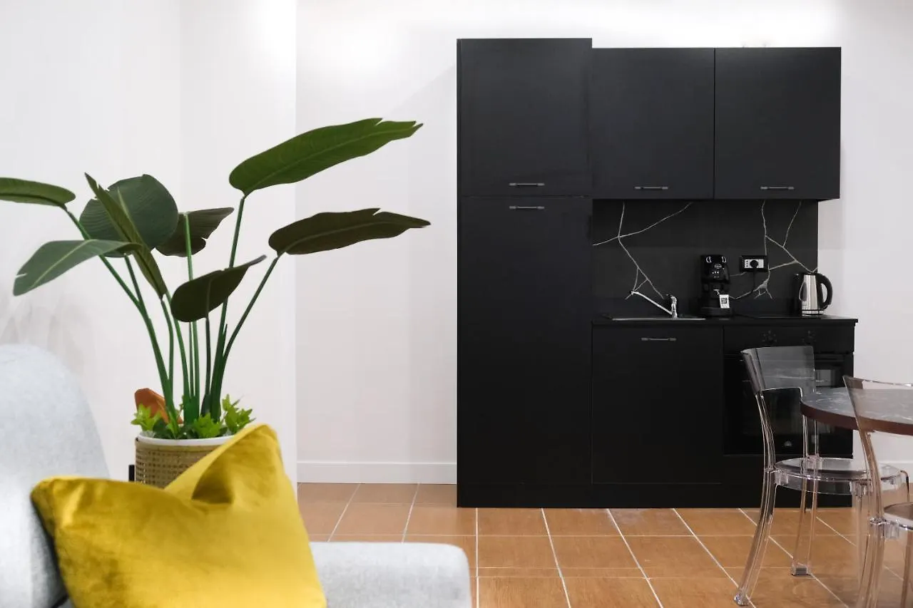 Aroma Apartment, Maschio Angioino-Porto Di Napoli 0*, Naples